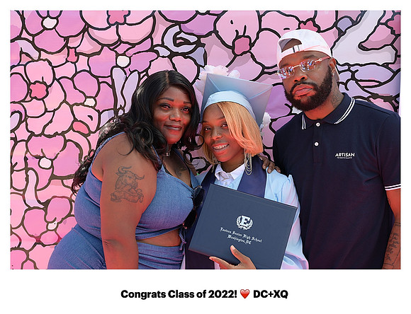 0138__8-12-22_Rainbow-Graduation-Class-2022_XQ