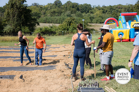 0375__9-14-24-Chartis-Federal-Corporate-Family-Day-JK-Farm-Purceville-Virginia-EventPhotojournalism-event-photographers