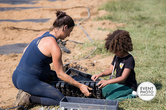 0396__9-14-24-Chartis-Federal-Corporate-Family-Day-JK-Farm-Purceville-Virginia-EventPhotojournalism-event-photographers