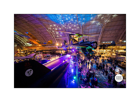0172__12-3-22__Event_Verisign-Holiday-Party-Udvar-Hazy-Center-EventPhotojournalism-event-photographers-Virginia