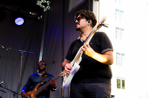 0256__8-22-25_Access-DMC_Fleet-Street-Block-Party-National-Harbor-Maryland-Event-Photojournalism-event-photography