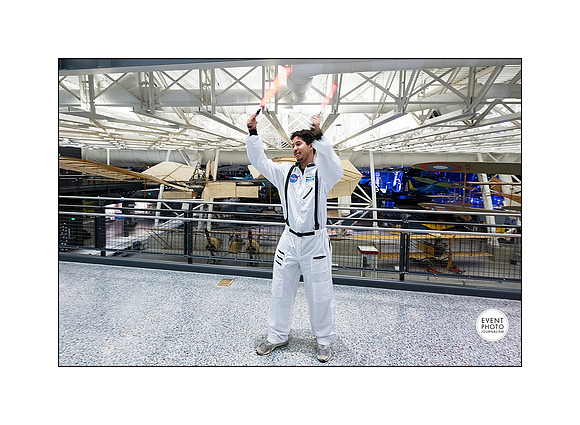 0148__12-3-22__Event_Verisign-Holiday-Party-Udvar-Hazy-Center-EventPhotojournalism-event-photographers-Virginia