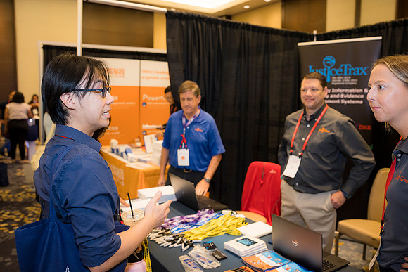 1362__08-31-22___ISFG 2022-Washington-DC-Marriott-Marquis-Hotel--EventPhotojournalism-conference-photographers