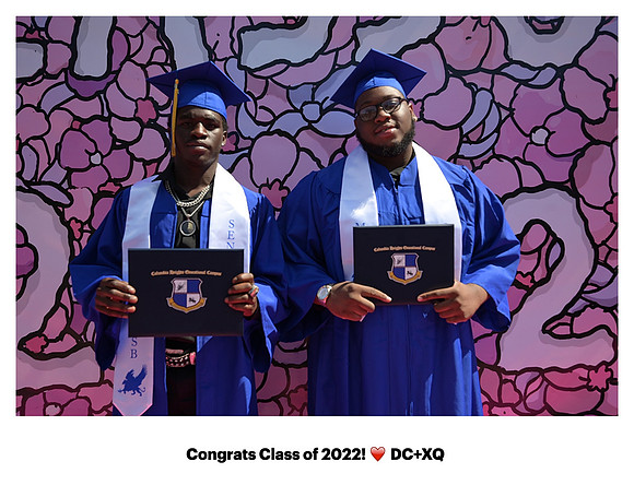 0078__8-12-22_Rainbow-Graduation-Class-2022_XQ