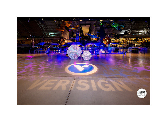 0120__12-3-22__Event_Verisign-Holiday-Party-Udvar-Hazy-Center-EventPhotojournalism-event-photographers-Virginia
