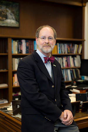 12112-19-24_USGS_David-Applegate-Professional-Headshot-Photographers-EventPhotojournalism-photography