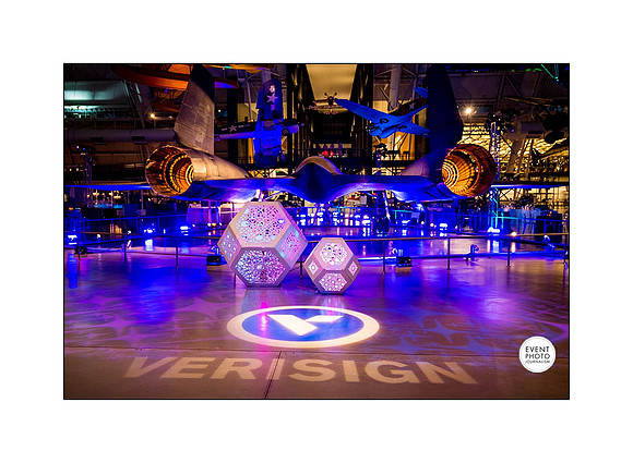0123__12-3-22__Event_Verisign-Holiday-Party-Udvar-Hazy-Center-EventPhotojournalism-event-photographers-Virginia