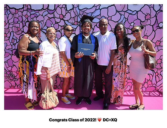 0164__8-12-22_Rainbow-Graduation-Class-2022_XQ