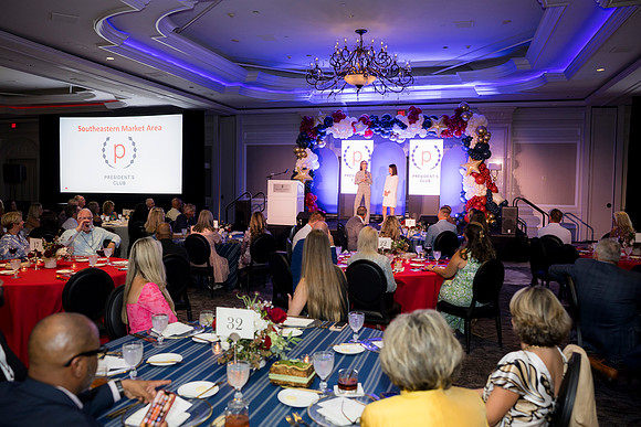 0387__8-27-25_State-Farm-Mutual-Auto-Insurance-SEMA-Presidents-Club-Awards-Event-Photojournalism-event-photography