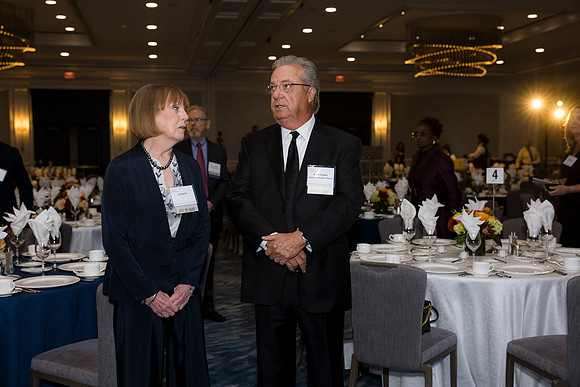 0109__9-29-25_Wireless-Hall-of-Fame