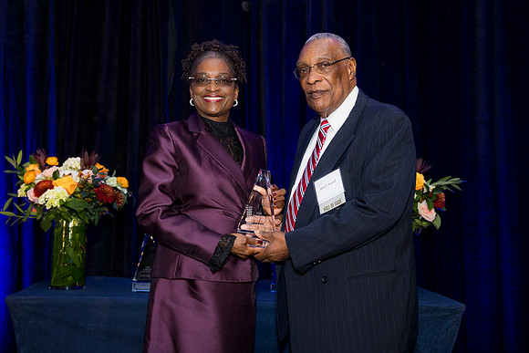 0126__9-29-25_Wireless-Hall-of-Fame