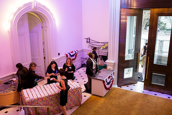 0085_9-26-25_Smithsonian-American-Art-Director-Circle-Dinner-Renwick-Gallery-DC_Event-Photojournalism-photographers