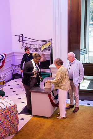 0088_9-26-25_Smithsonian-American-Art-Director-Circle-Dinner-Renwick-Gallery-DC_Event-Photojournalism-photographers