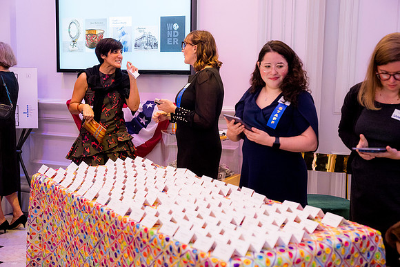 0090_9-26-25_Smithsonian-American-Art-Director-Circle-Dinner-Renwick-Gallery-DC_Event-Photojournalism-photographers