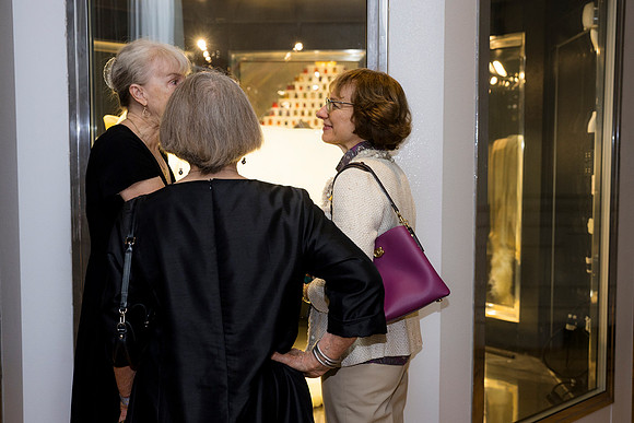 0203_9-26-25_Smithsonian-American-Art-Director-Circle-Dinner-Renwick-Gallery-DC_Event-Photojournalism-photographers