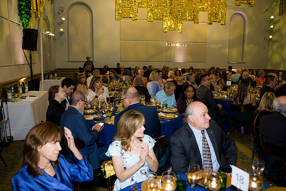 0273_9-26-25_Smithsonian-American-Art-Director-Circle-Dinner-Renwick-Gallery-DC_Event-Photojournalism-photographers