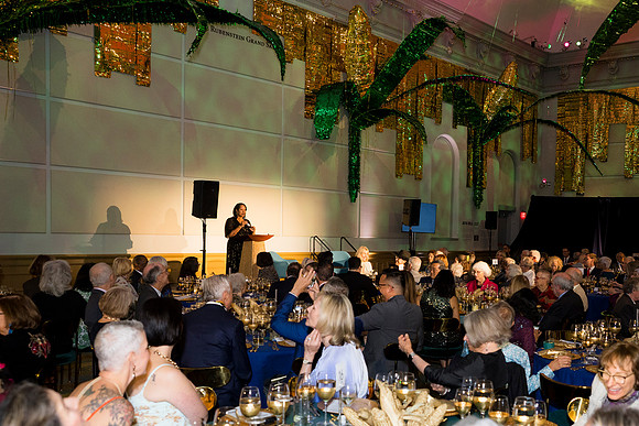 0279_9-26-25_Smithsonian-American-Art-Director-Circle-Dinner-Renwick-Gallery-DC_Event-Photojournalism-photographers