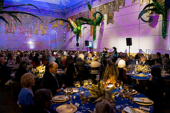 0292_9-26-25_Smithsonian-American-Art-Director-Circle-Dinner-Renwick-Gallery-DC_Event-Photojournalism-photographers