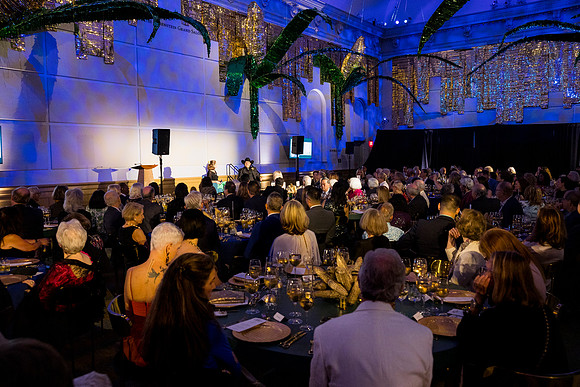 0293_9-26-25_Smithsonian-American-Art-Director-Circle-Dinner-Renwick-Gallery-DC_Event-Photojournalism-photographers