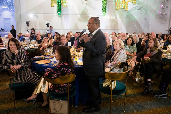 0308_9-26-25_Smithsonian-American-Art-Director-Circle-Dinner-Renwick-Gallery-DC_Event-Photojournalism-photographers