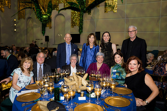 0318_9-26-25_Smithsonian-American-Art-Director-Circle-Dinner-Renwick-Gallery-DC_Event-Photojournalism-photographers