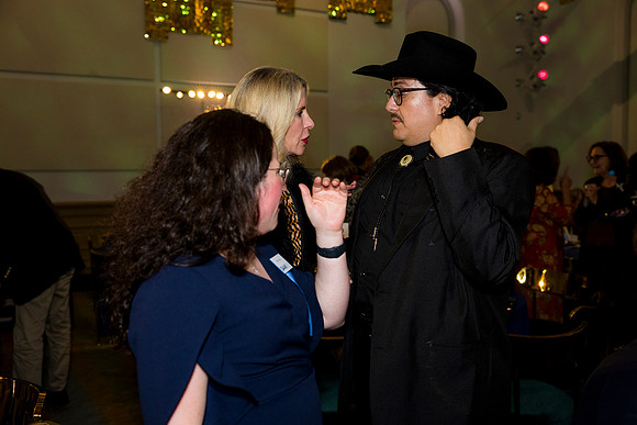 0368_9-26-25_Smithsonian-American-Art-Director-Circle-Dinner-Renwick-Gallery-DC_Event-Photojournalism-photographers