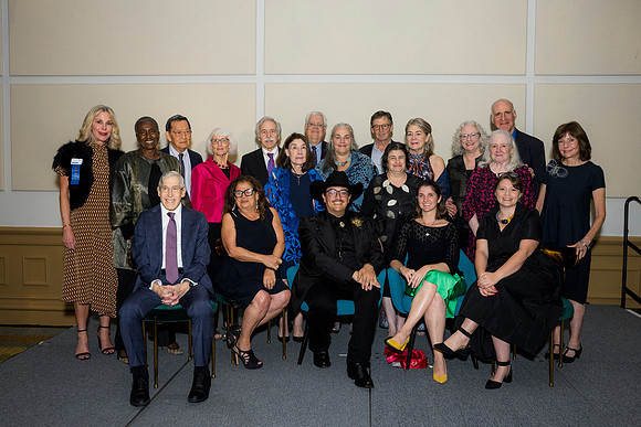 0371_9-26-25_Smithsonian-American-Art-Director-Circle-Dinner-Renwick-Gallery-DC_Event-Photojournalism-photographers