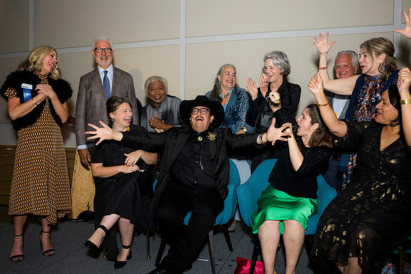 0380_9-26-25_Smithsonian-American-Art-Director-Circle-Dinner-Renwick-Gallery-DC_Event-Photojournalism-photographers