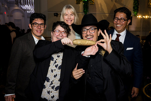 0392_9-26-25_Smithsonian-American-Art-Director-Circle-Dinner-Renwick-Gallery-DC_Event-Photojournalism-photographers