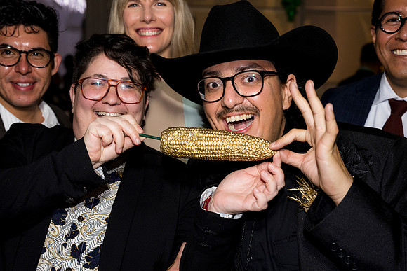 0393_9-26-25_Smithsonian-American-Art-Director-Circle-Dinner-Renwick-Gallery-DC_Event-Photojournalism-photographers