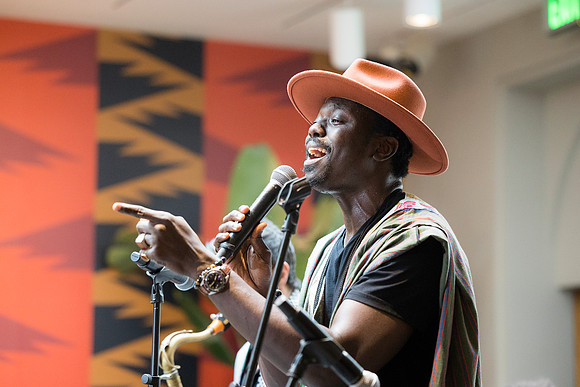 0284H_3-29-25_Smithsonian-Museum-of-African-Art-Cheikh-Ibra-Fam-Concert-Event-Photojournalism