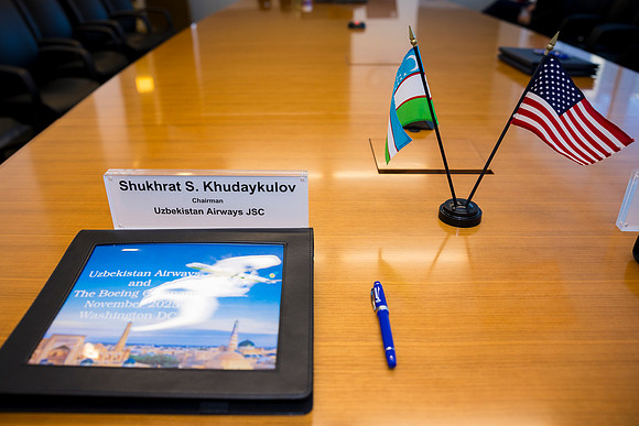 0023__11-6-25_Boeing-Client-Meetings-Arlington-VA-Washington-DC-Event-Photojournalism-photography