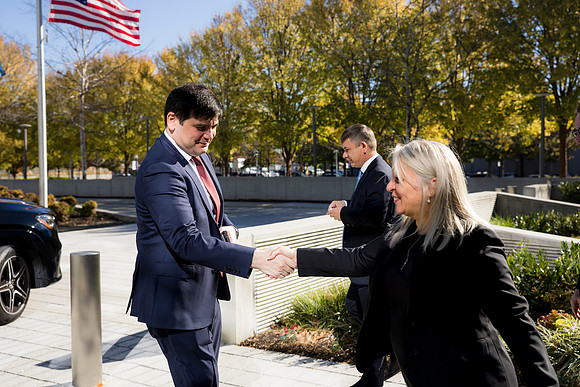 0041__11-6-25_Boeing-Client-Meetings-Arlington-VA-Washington-DC-Event-Photojournalism-photography