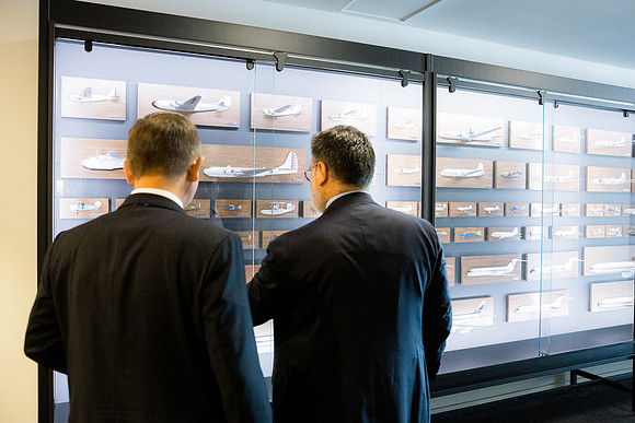 0106__11-6-25_Boeing-Client-Meetings-Arlington-VA-Washington-DC-Event-Photojournalism-photography