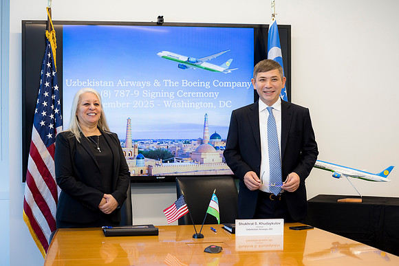 0157__11-6-25_Boeing-Client-Meetings-Arlington-VA-Washington-DC-Event-Photojournalism-photography