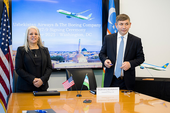0160__11-6-25_Boeing-Client-Meetings-Arlington-VA-Washington-DC-Event-Photojournalism-photography