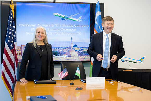 0163__11-6-25_Boeing-Client-Meetings-Arlington-VA-Washington-DC-Event-Photojournalism-photography