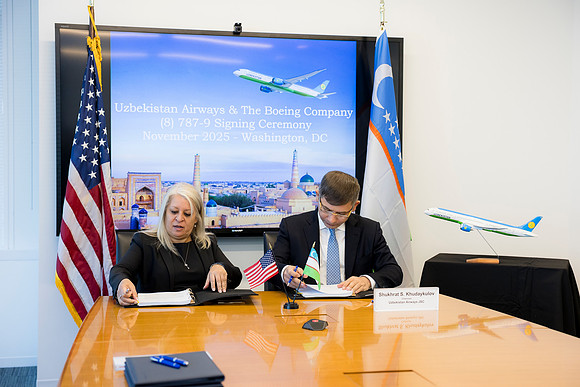 0166__11-6-25_Boeing-Client-Meetings-Arlington-VA-Washington-DC-Event-Photojournalism-photography