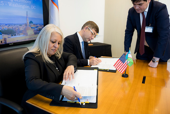 0176__11-6-25_Boeing-Client-Meetings-Arlington-VA-Washington-DC-Event-Photojournalism-photography