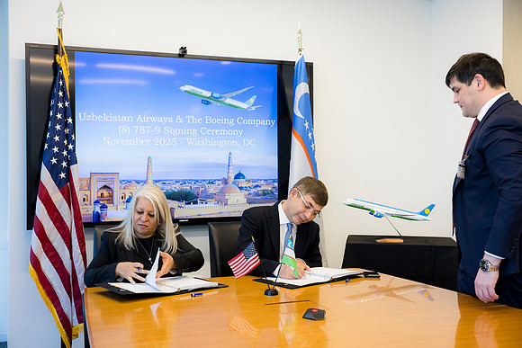 0211__11-6-25_Boeing-Client-Meetings-Arlington-VA-Washington-DC-Event-Photojournalism-photography