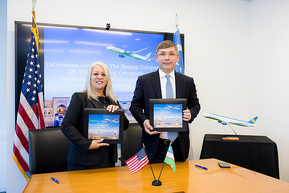 0219__11-6-25_Boeing-Client-Meetings-Arlington-VA-Washington-DC-Event-Photojournalism-photography