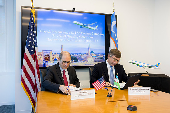 0243__11-6-25_Boeing-Client-Meetings-Arlington-VA-Washington-DC-Event-Photojournalism-photography
