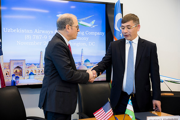 0264__11-6-25_Boeing-Client-Meetings-Arlington-VA-Washington-DC-Event-Photojournalism-photography