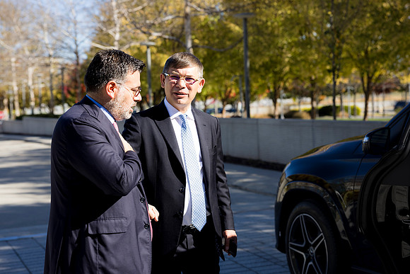0318__11-6-25_Boeing-Client-Meetings-Arlington-VA-Washington-DC-Event-Photojournalism-photography