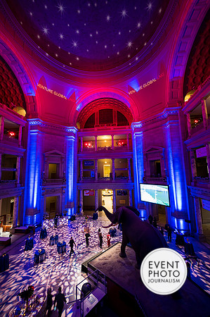 0168__12-8-22_Venture-Global-Holiday-Party-National-Museum-of-Natural-History-Washington-DC-EventPhotojournalism-event-photographers