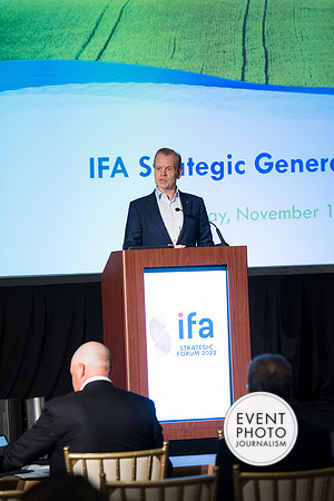 0069__11-1-22_IFA-Waldorf-Astoria-Hotlel-Washington-DC-EventPhotojournalism-event-photography-Conference-Convention-photographers