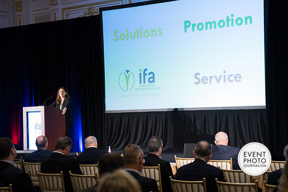 0139__11-1-22_IFA-Waldorf-Astoria-Hotlel-Washington-DC-EventPhotojournalism-event-photography-Conference-Convention-photographers