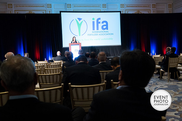 0165__11-1-22_IFA-Waldorf-Astoria-Hotlel-Washington-DC-EventPhotojournalism-event-photography-Conference-Convention-photographers