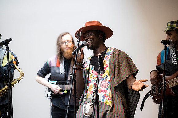 0171H_3-29-25_Smithsonian-Museum-of-African-Art-Cheikh-Ibra-Fam-Concert-Event-Photojournalism