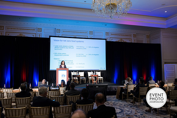 0396__11-1-22_IFA-Waldorf-Astoria-Hotlel-Washington-DC-EventPhotojournalism-event-photography-Conference-Convention-photographers